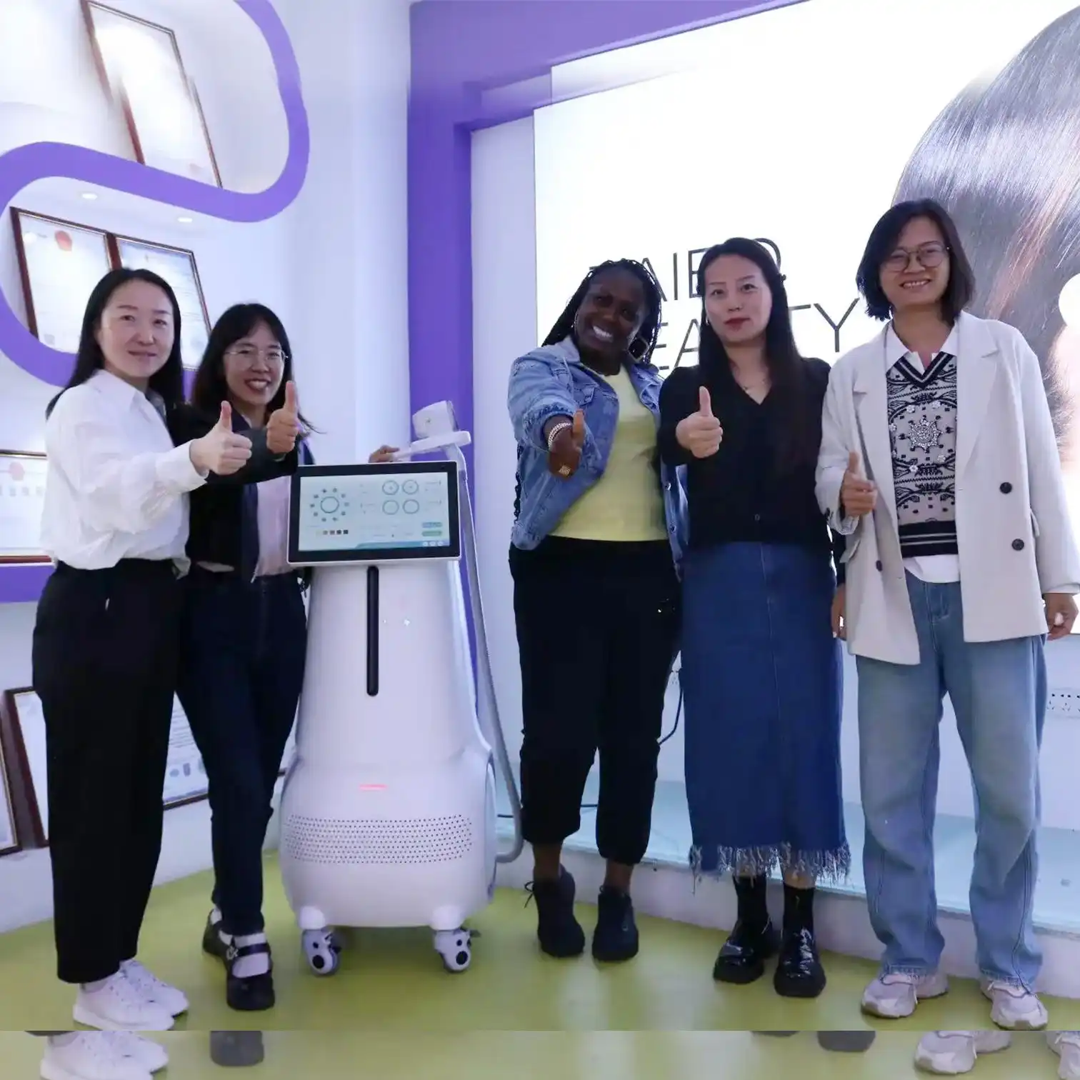 Visit Factory and enjoy the FREE training for velashape vacuum roller machine